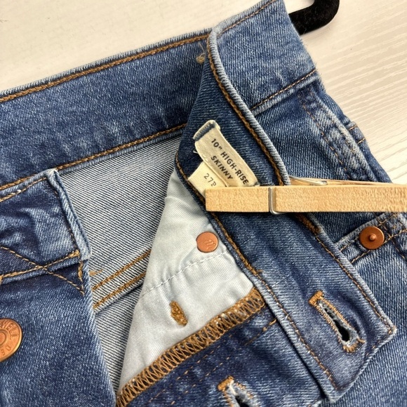 High-Rise Button-Fly Blue Jeans - Picture 2 of 5